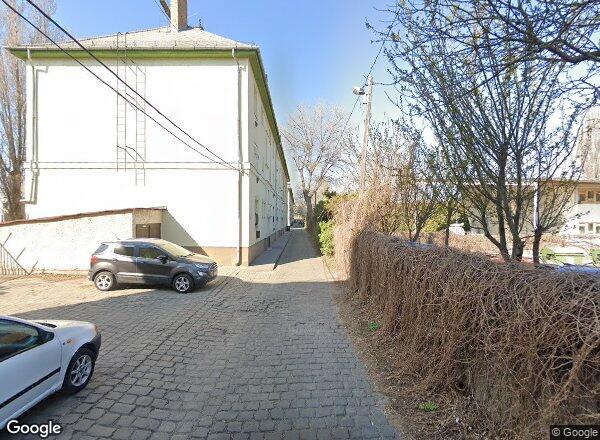 Lakásárak {{cím}}