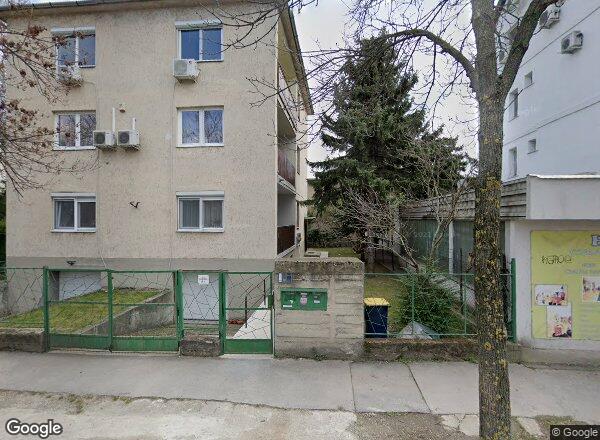 Lakásárak {{cím}}