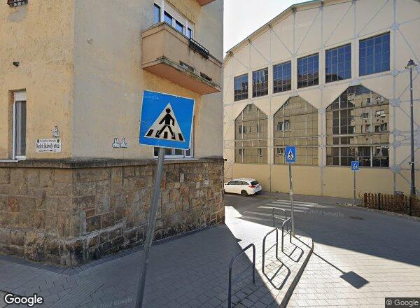 Lakásárak {{cím}}