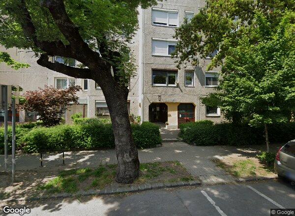 Lakásárak {{cím}}