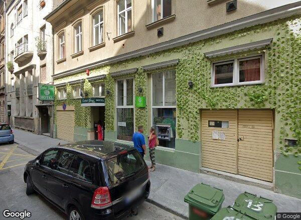 Lakásárak {{cím}}