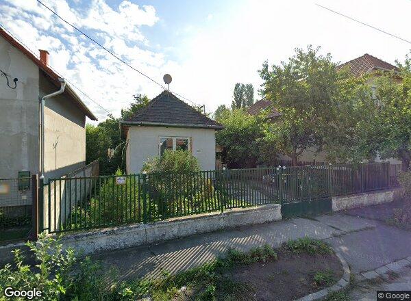 Lakásárak {{cím}}