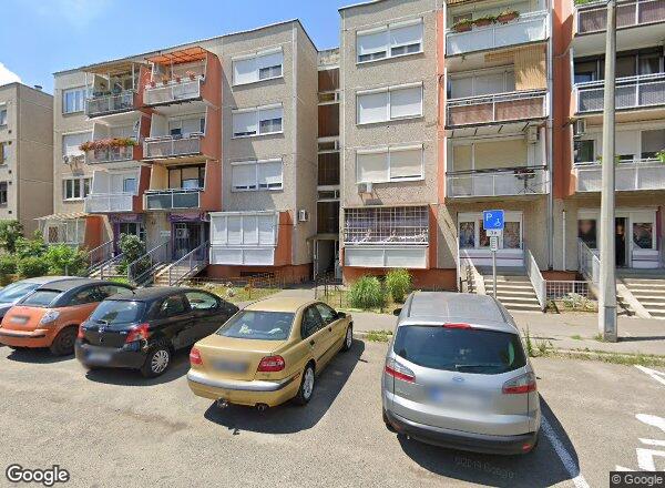 Lakásárak {{cím}}