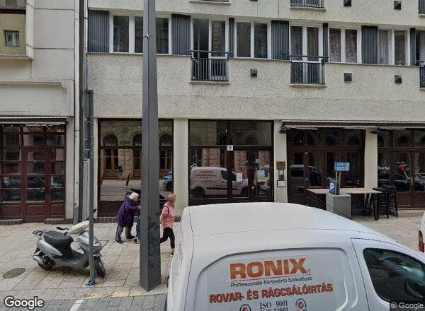 Lakásárak {{cím}}