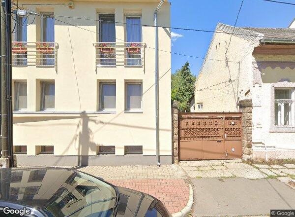 Lakásárak {{cím}}