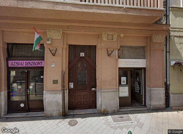 Lakásárak {{cím}}