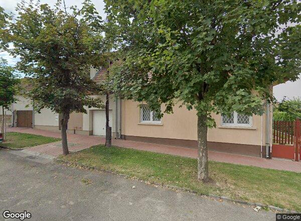 Lakásárak {{cím}}