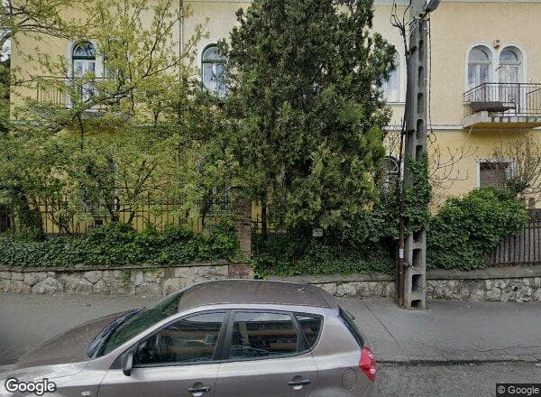 Lakásárak {{cím}}