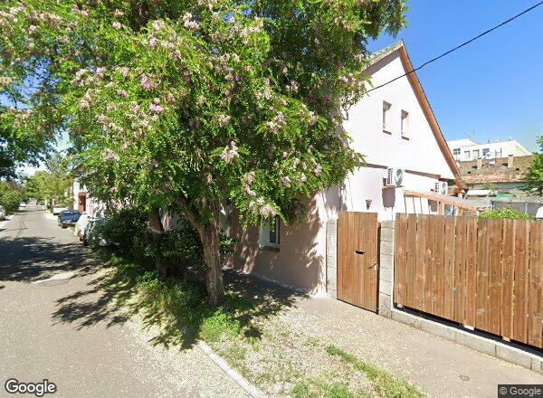 Lakásárak {{cím}}