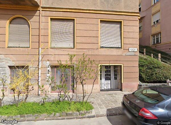 Lakásárak {{cím}}