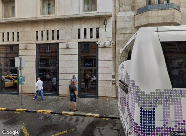 Lakásárak {{cím}}