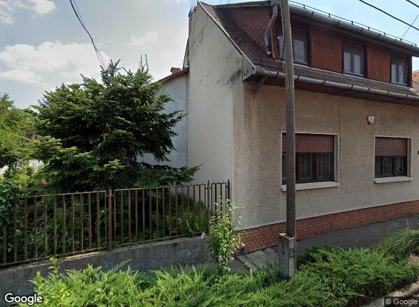 Lakásárak {{cím}}