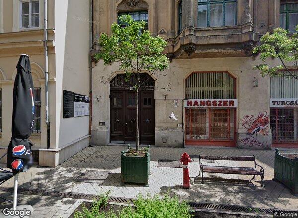 Lakásárak {{cím}}