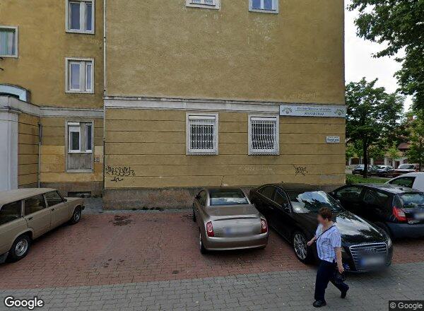 Lakásárak {{cím}}