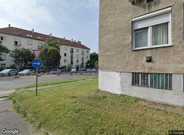 Lakásárak {{cím}}