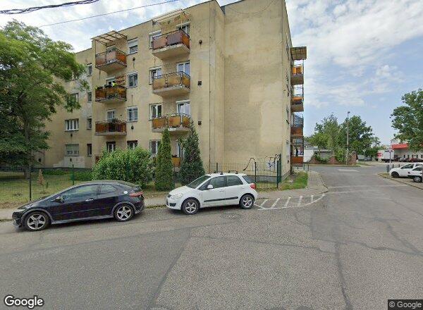 Lakásárak {{cím}}