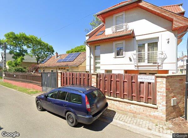 Lakásárak {{cím}}