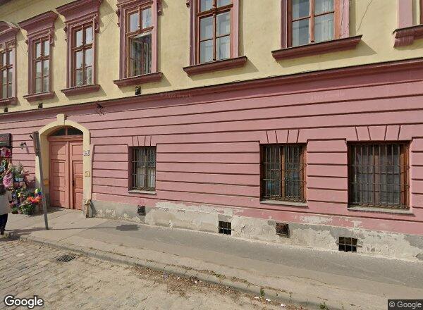 Lakásárak {{cím}}