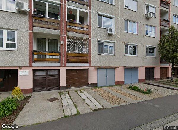 Lakásárak {{cím}}