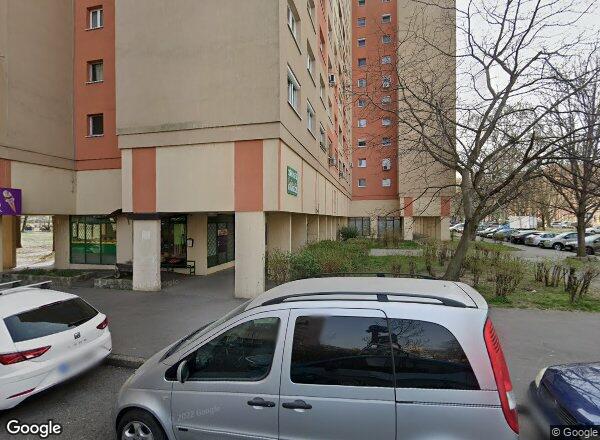 Lakásárak {{cím}}