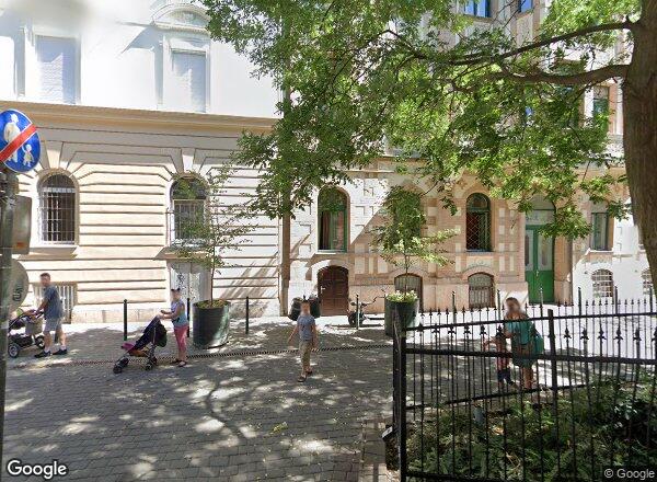 Lakásárak {{cím}}