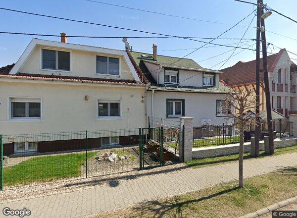 Lakásárak {{cím}}