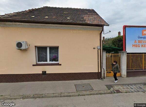 Lakásárak {{cím}}