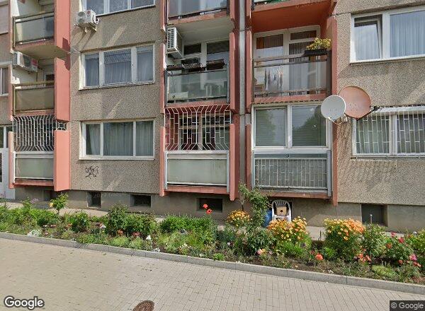 Lakásárak {{cím}}