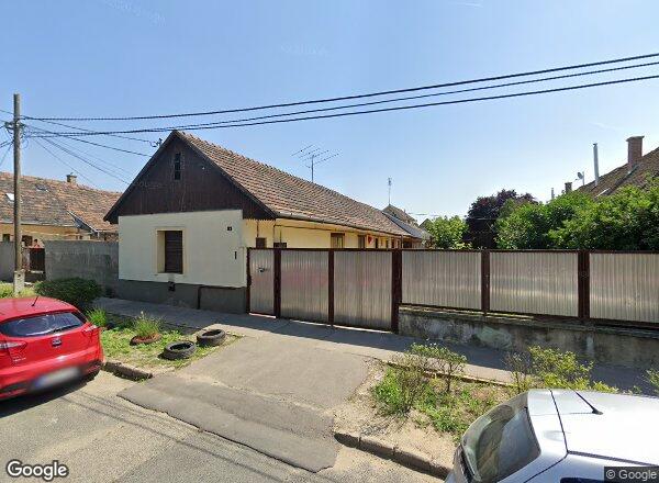 Lakásárak {{cím}}