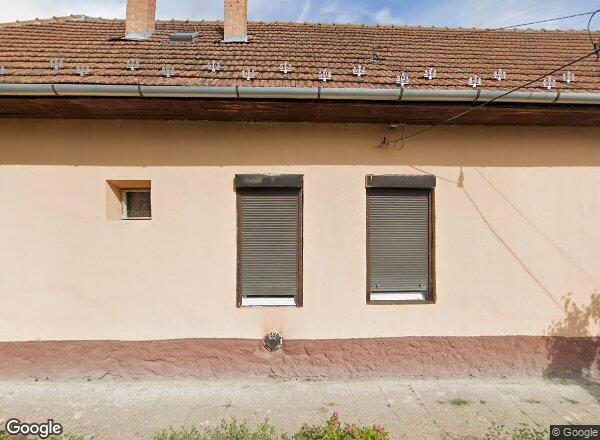 Lakásárak {{cím}}