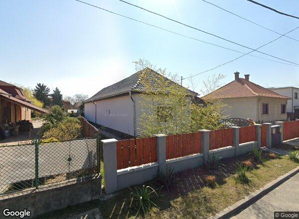 Lakásárak {{cím}}