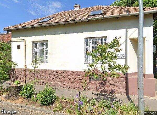 Lakásárak {{cím}}