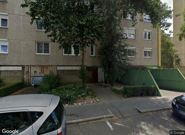 Lakásárak {{cím}}