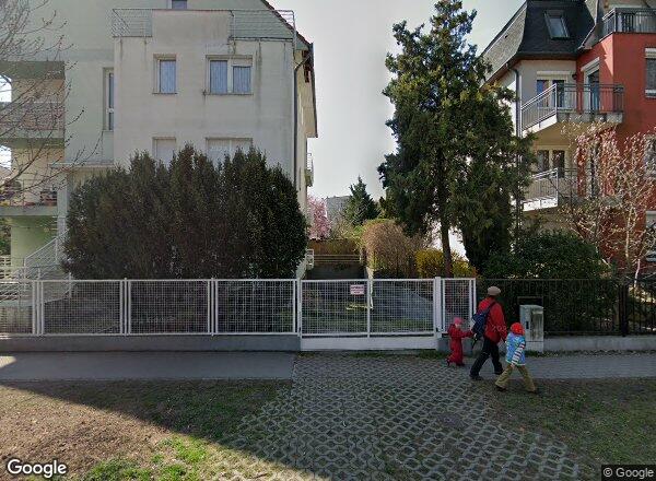 Lakásárak {{cím}}