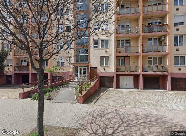 Lakásárak {{cím}}