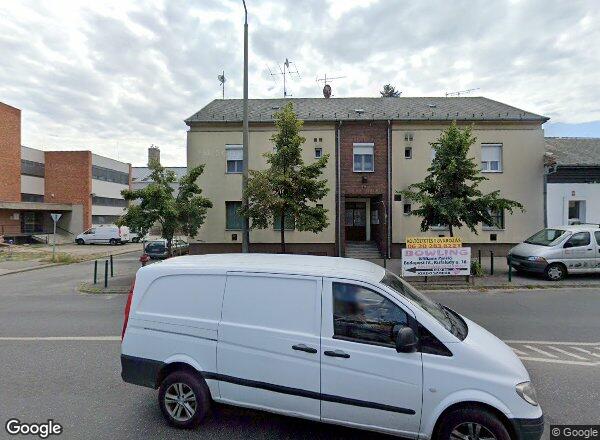 Lakásárak {{cím}}