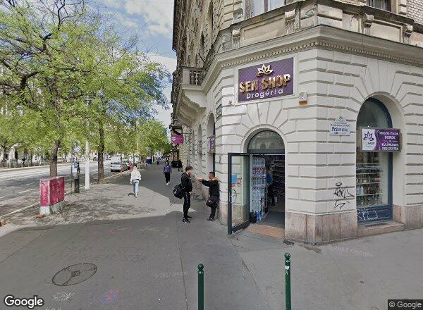 Lakásárak {{cím}}