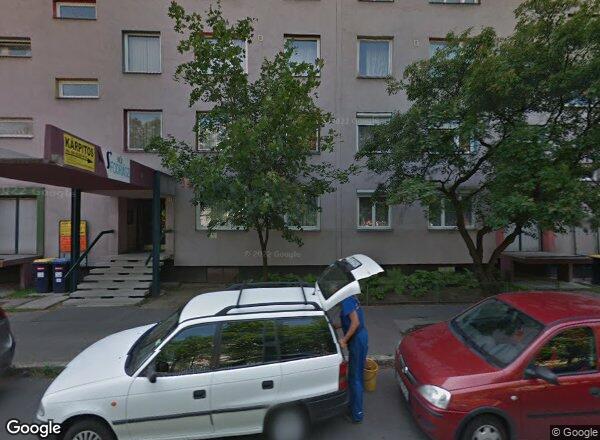 Lakásárak {{cím}}