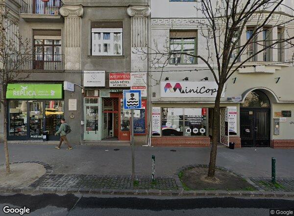 Lakásárak {{cím}}