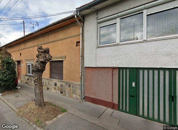 Lakásárak {{cím}}