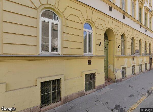 Lakásárak {{cím}}