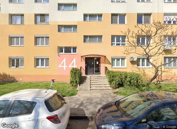 Lakásárak {{cím}}