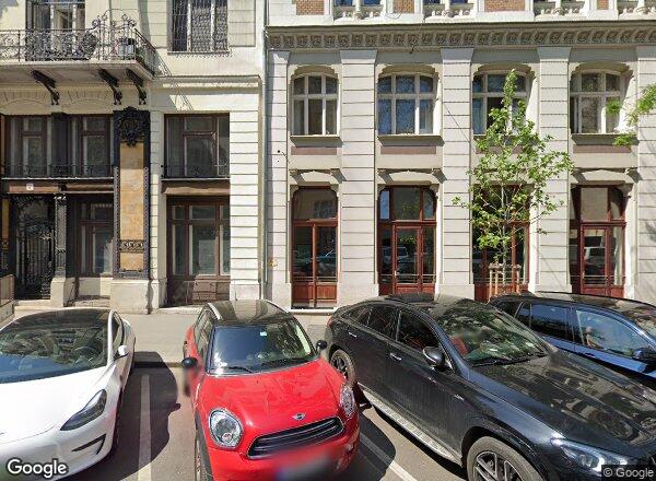 Lakásárak {{cím}}