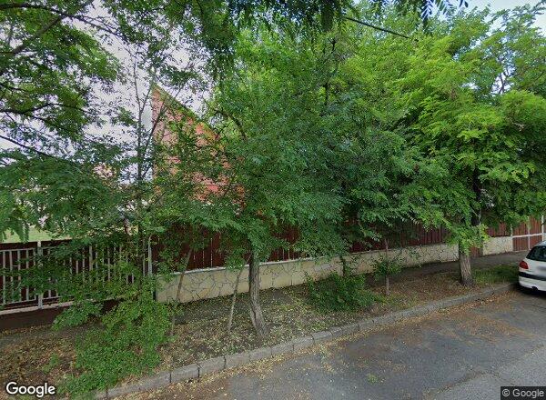 Lakásárak {{cím}}