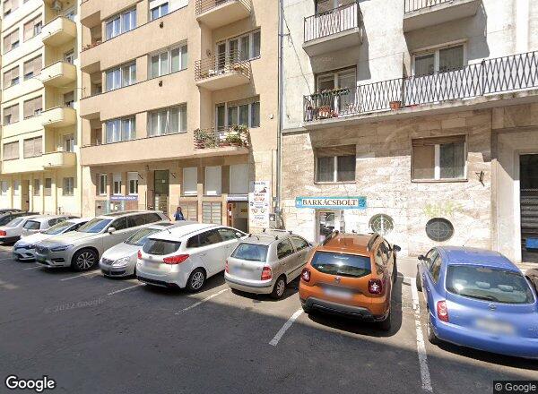 Lakásárak {{cím}}