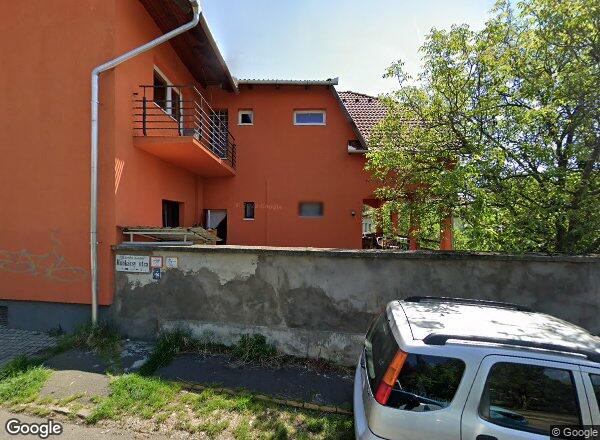 Lakásárak {{cím}}