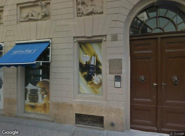 Lakásárak {{cím}}