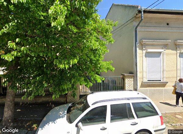 Lakásárak {{cím}}