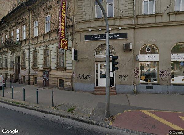 Lakásárak {{cím}}