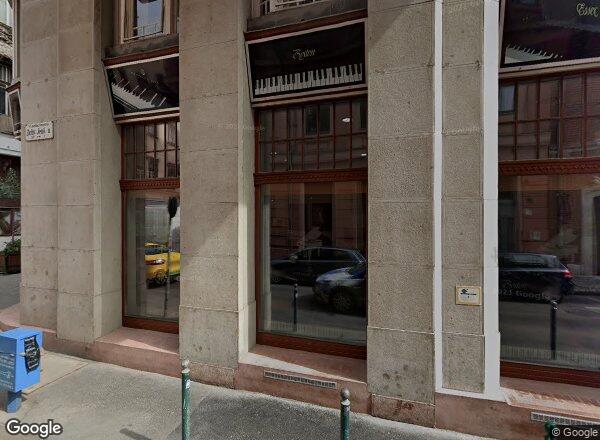 Lakásárak {{cím}}